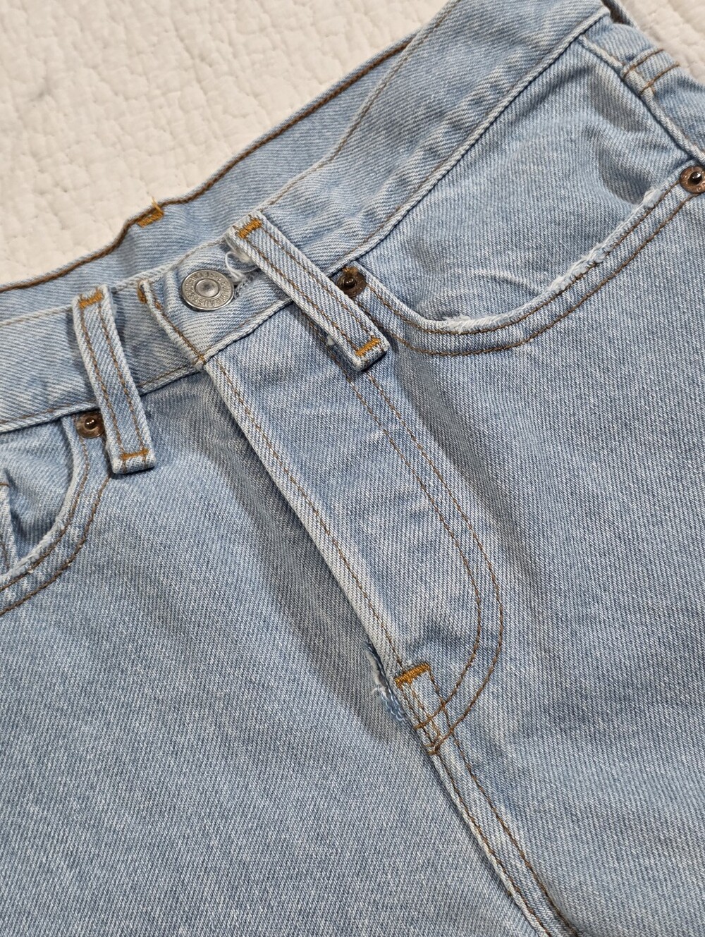 Levi's Wedgie Straight Distressed Jeans - Picture 13 of 13